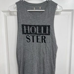 Hollister T-shirt